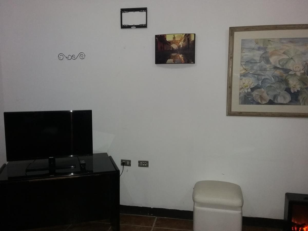 Hotel Casa San Bartolome à San Bartolome Milpas Altas Extérieur photo